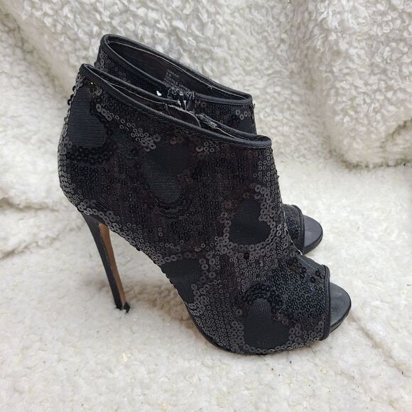 Betsey Johnson Marah Black Sequin‎ Peep-toe Heeled Ankle Booties - Picture 1 of 10